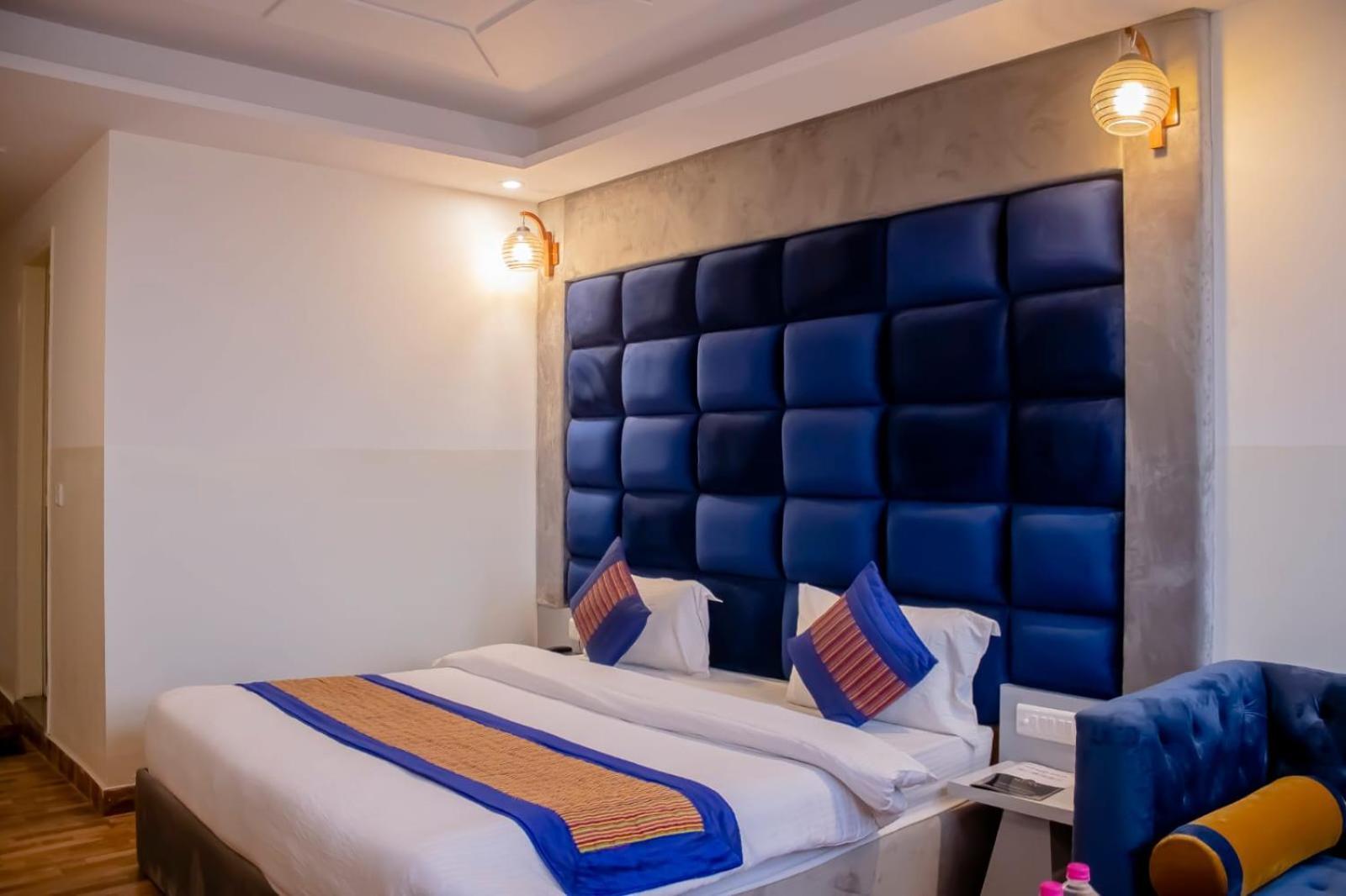 Hotel Airport City Нью-Делі Екстер'єр фото