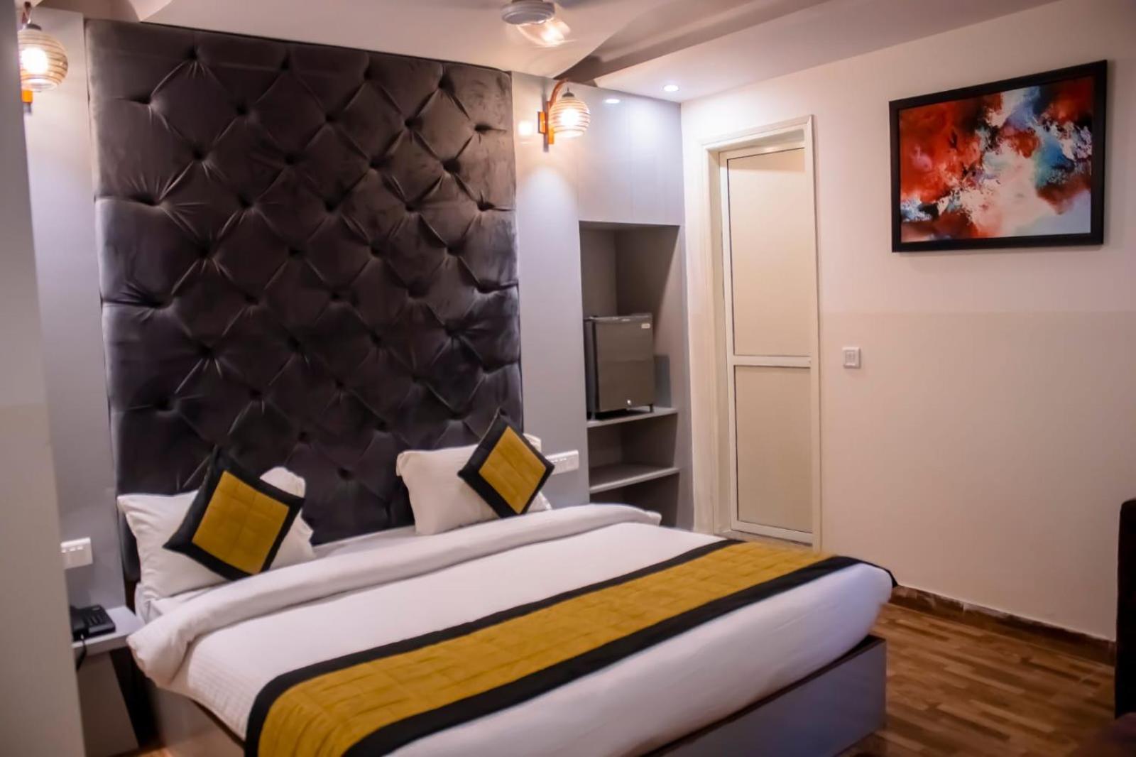Hotel Airport City Нью-Делі Екстер'єр фото
